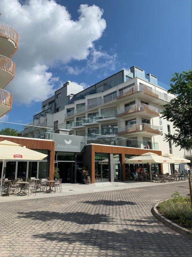 Apart Park - Albus 211 Z Parkingiem W Cenie Swinemünde Exterior foto