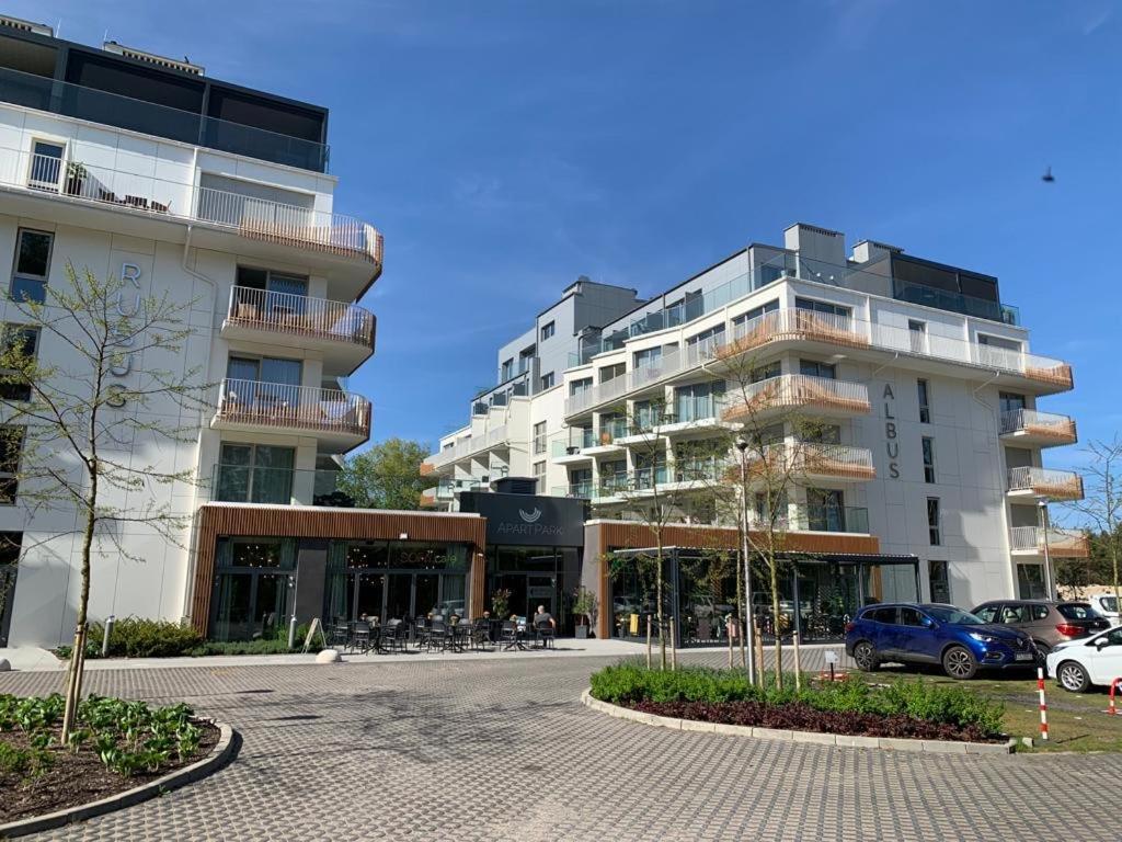 Apart Park - Albus 211 Z Parkingiem W Cenie Swinemünde Exterior foto